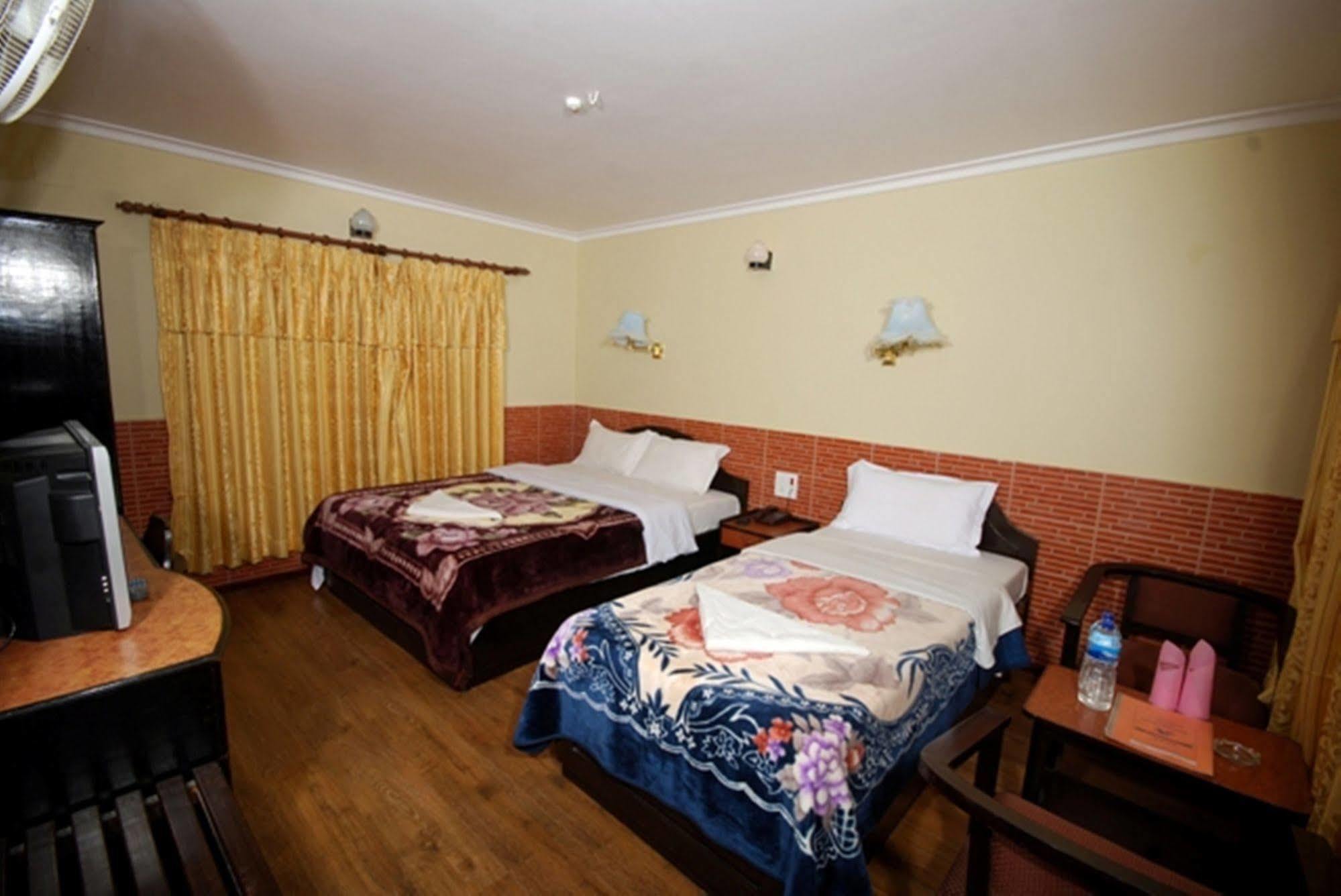 Hotel Trip Pokhara Exterior photo